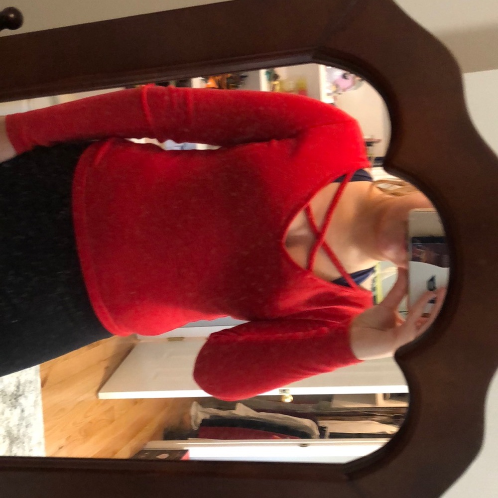 H&M long-sleeve red top - Picture 3 of 3